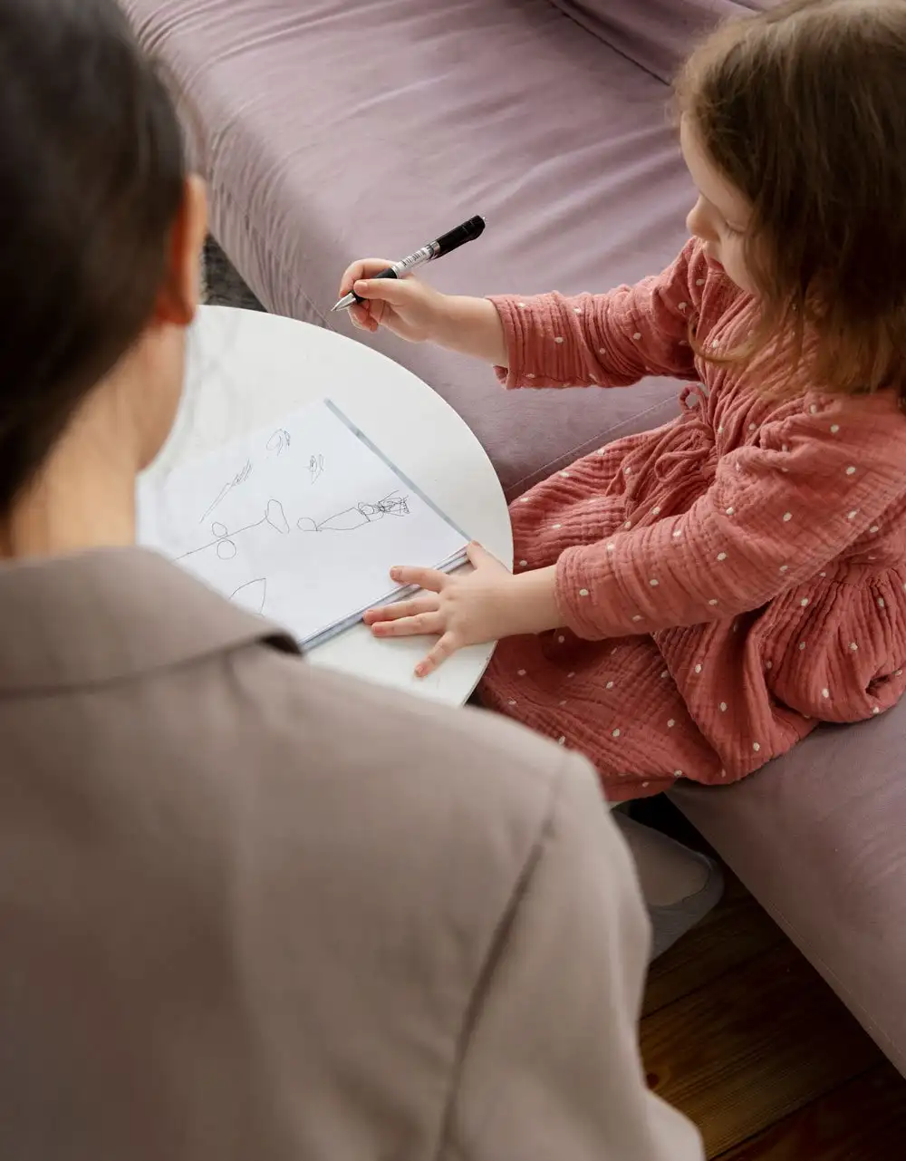 Sesión de logopedia infantil en Clínica Creer es Crear de Móstoles